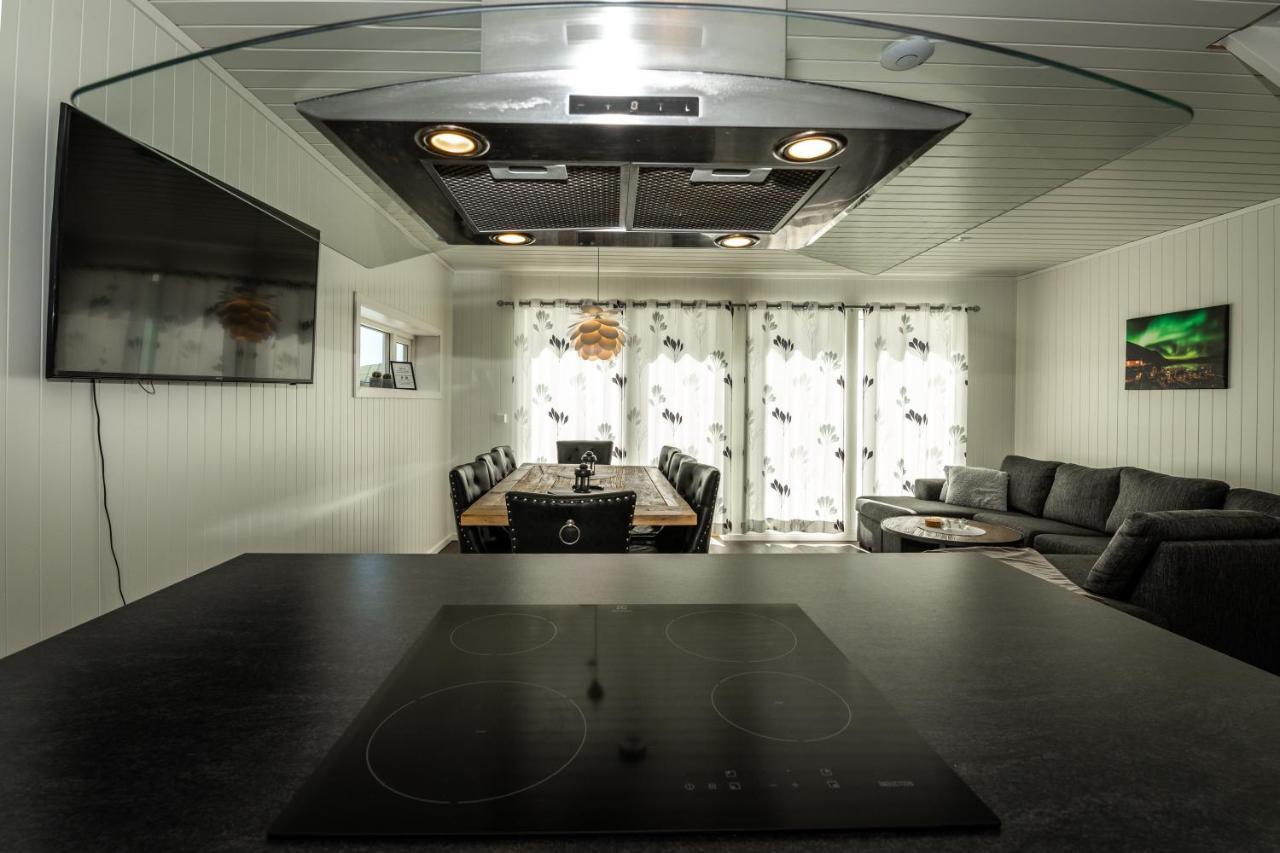 Lofoten Rorbu Lodge Offersoya Kültér fotó