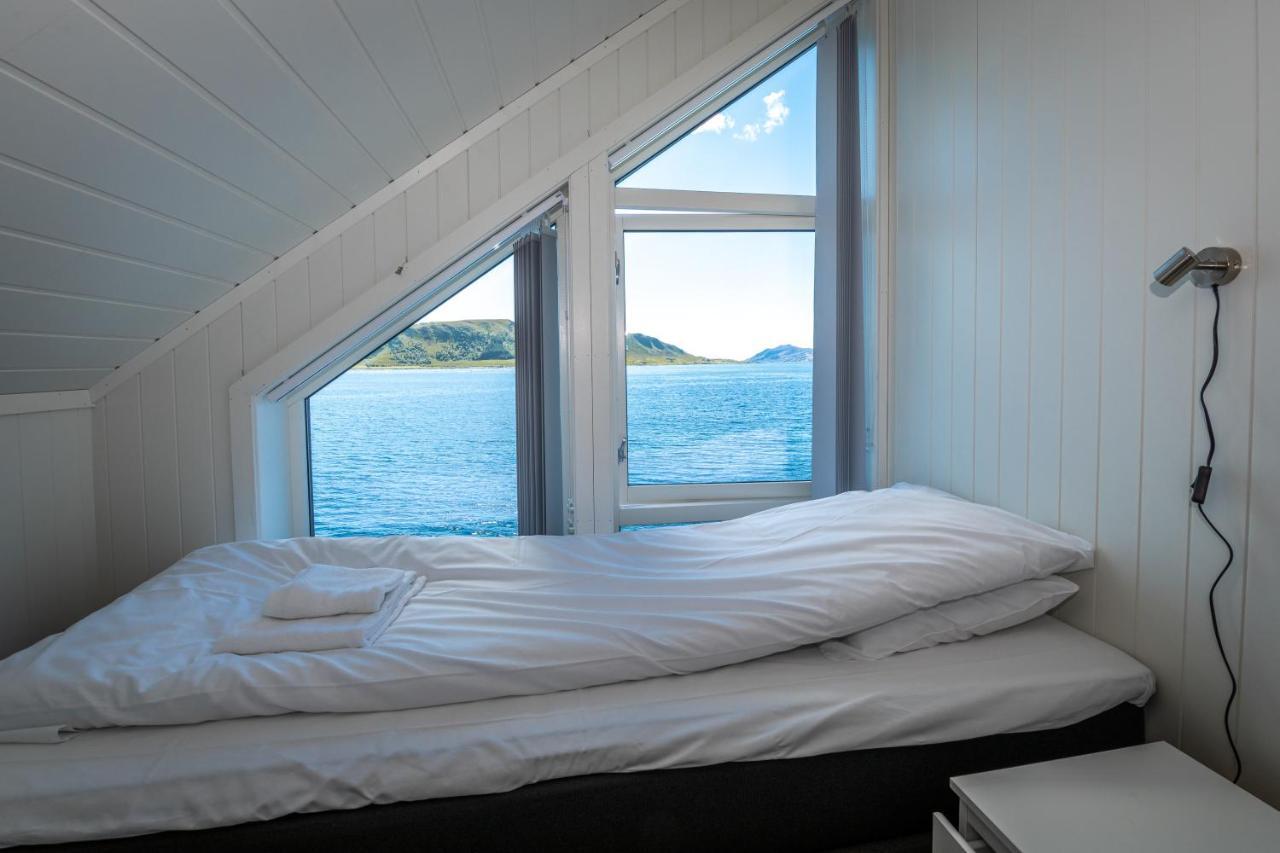 Lofoten Rorbu Lodge Offersoya Kültér fotó